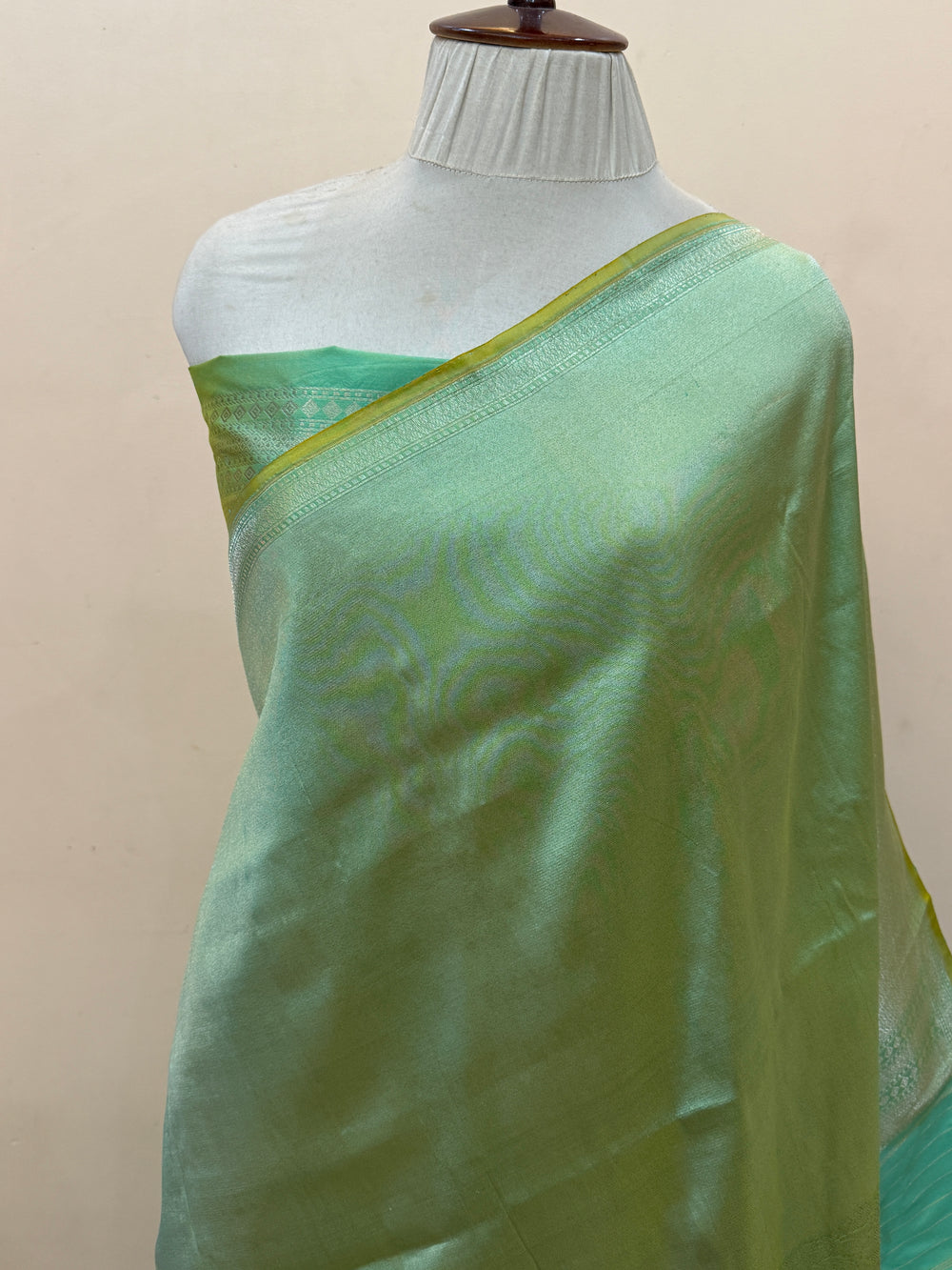 Sea Green Pure Katan silk Handloom Banarasi Saree