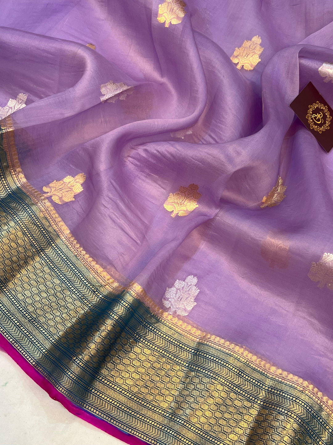 Lavender Banarasi Handloom Kora Silk Saree - Aura Benaras