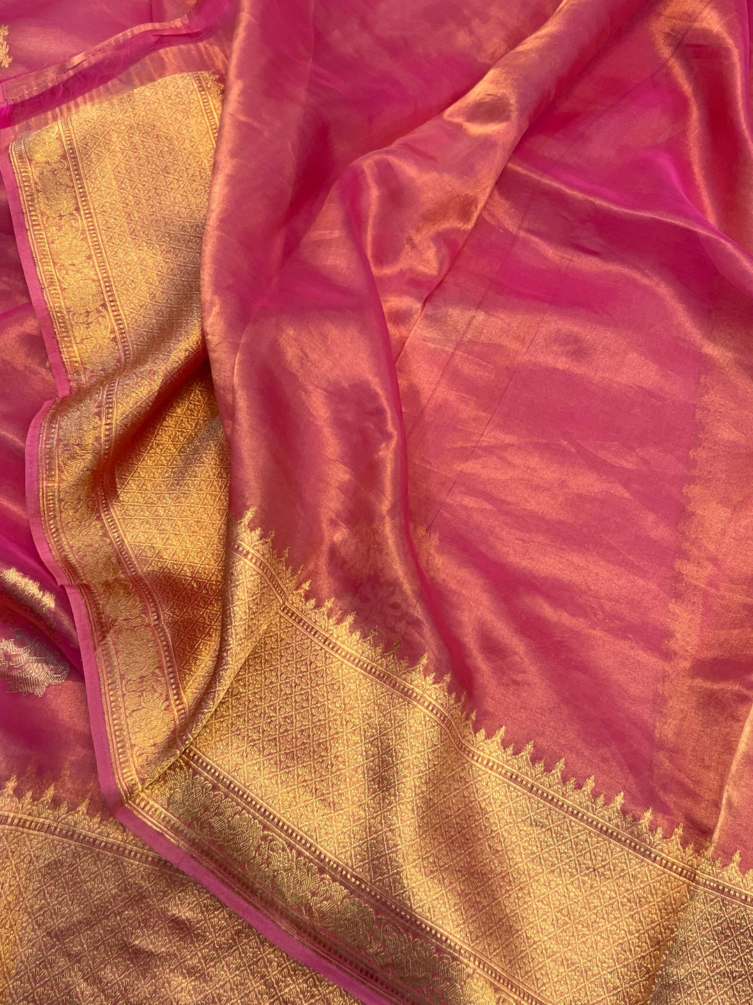 Rose Pink Tissue Silk Banarasi Saree with kadhwa butas