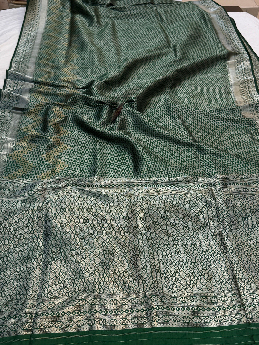 Green Pure Katan silk Handloom Banarasi Saree