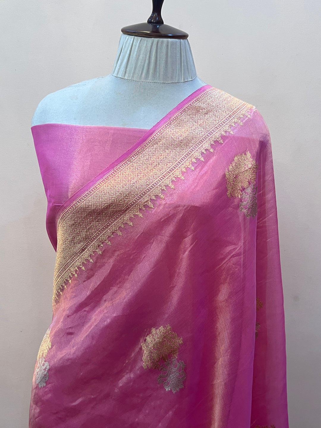 Rose Pink Tissue Silk Banarasi Saree with kadhwa butas