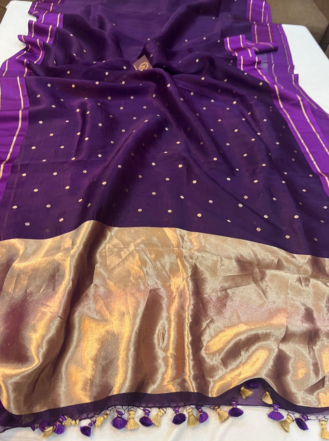 Purple Pure Banarasi Handloom Silk Saree - Aura Benaras