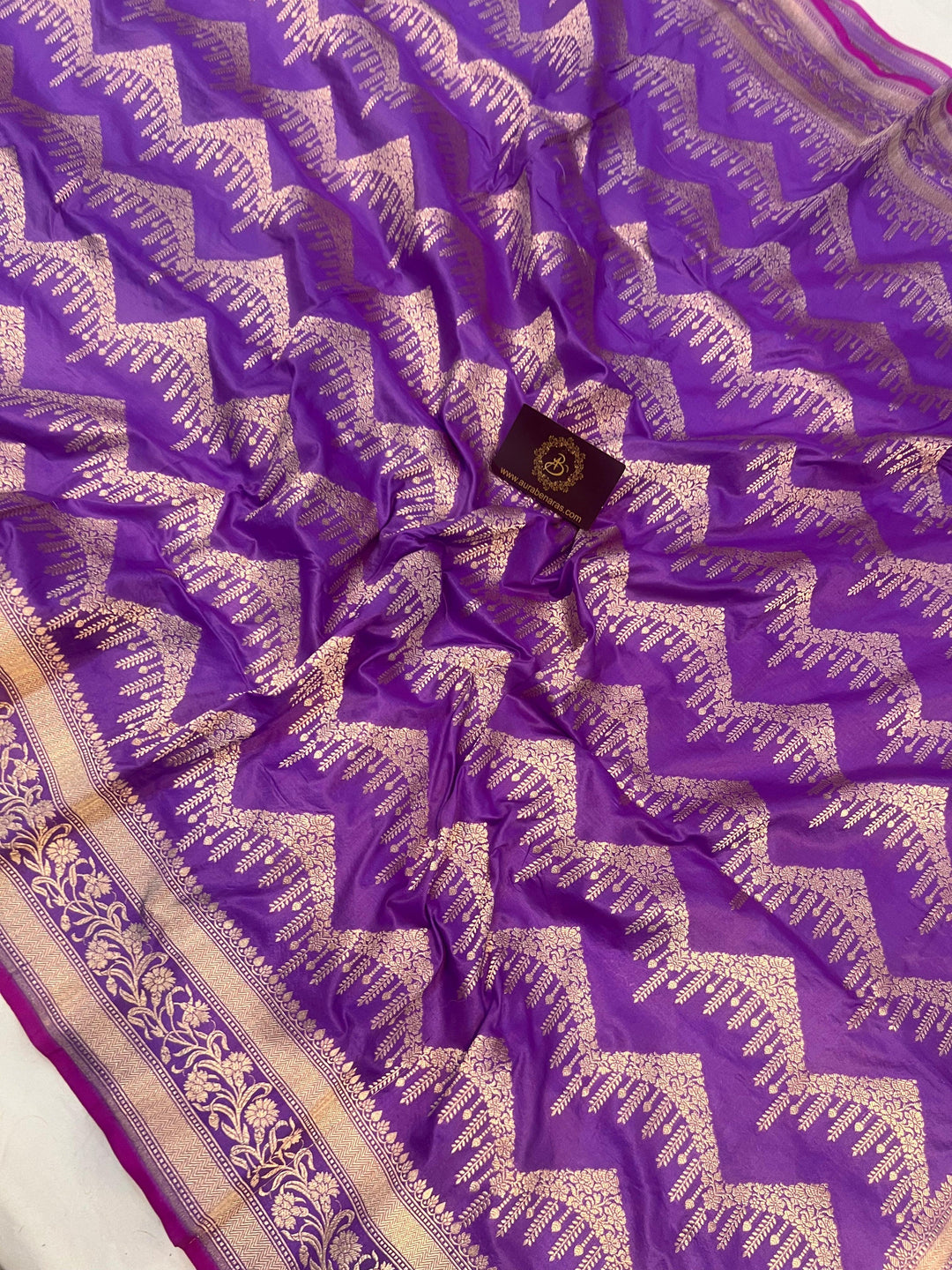 Deep Lavender Pure Banarasi Handloom Katan Silk Saree - Aura Benaras