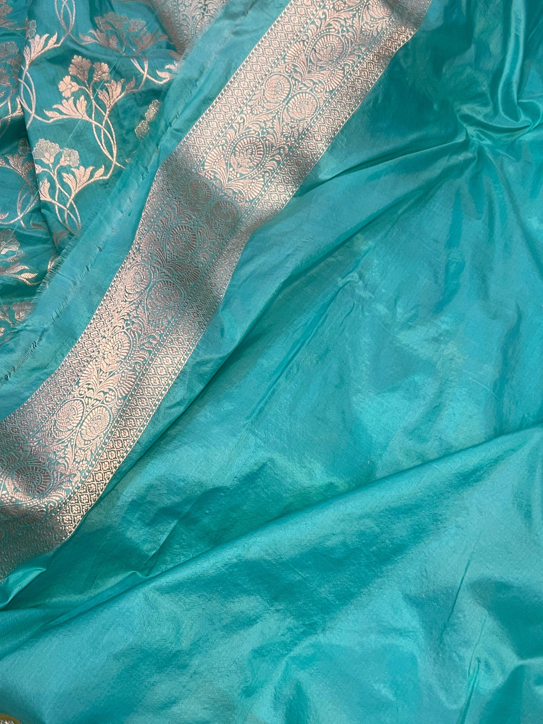 Blue Pure Banarasi Handloom Katan Silk Saree - Aura Benaras