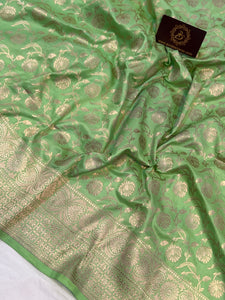 Green Pure Banarasi Handloom Katan Silk Saree - Aura Benaras