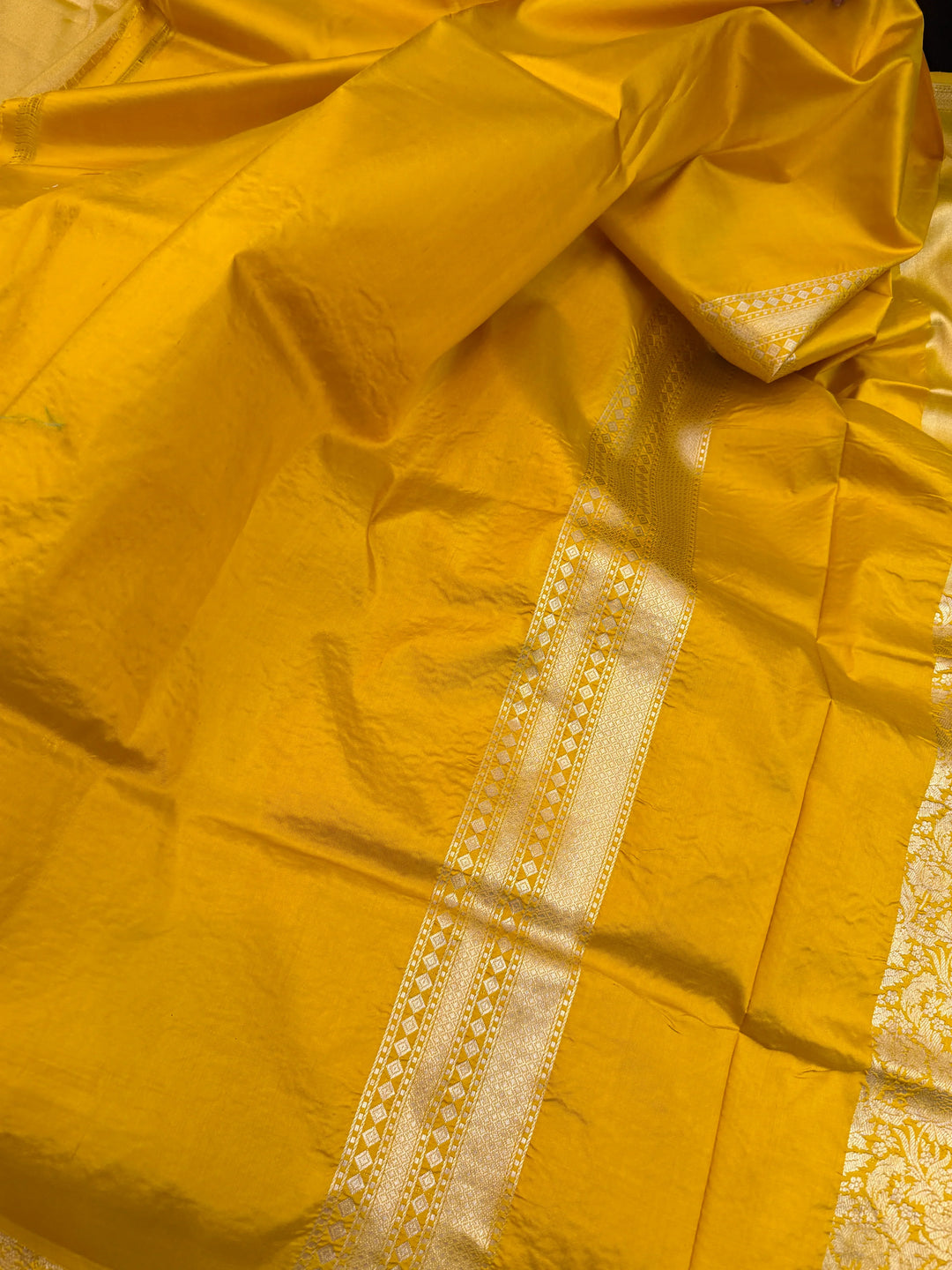 Yellow Pure Katan silk Handloom Banarasi Saree