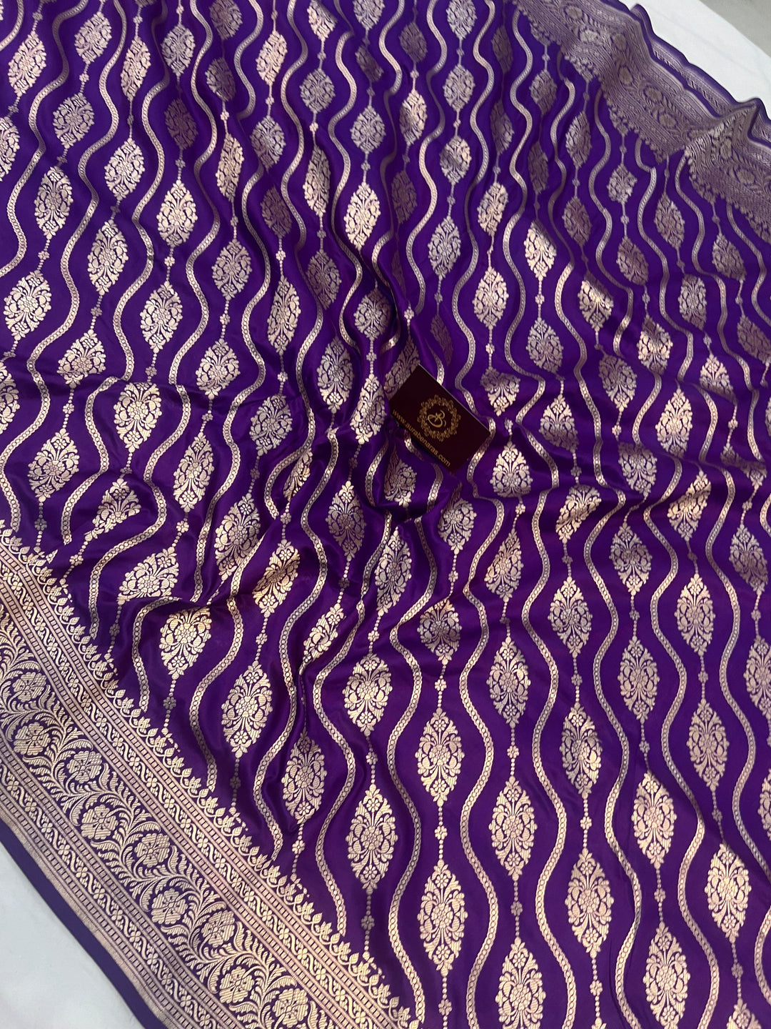 Purple Pure Banarasi Handloom Katan Silk Saree - Aura Benaras