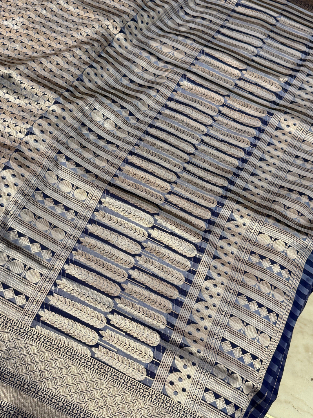 Navy Blue Banarasi Handloom Katan Silk Saree