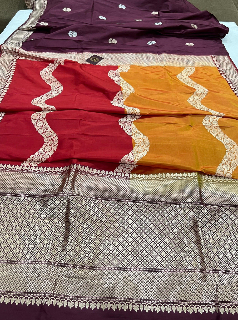 Maroon Handloom Pure Katan Silk Saree - Aura Benaras
