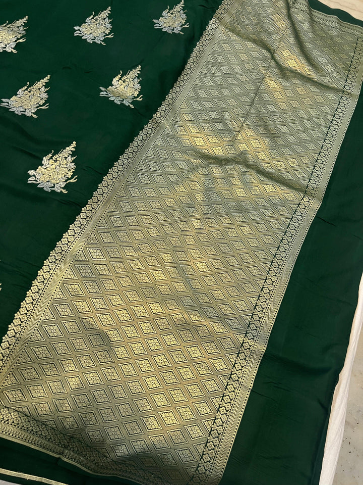 Bottle Green Banarasi Mashru Silk Saree – Buy Pure Handloom | Aura Benaras