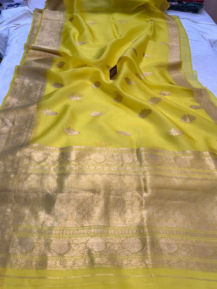 Lemon Yellow Banarasi Handloom Kora Silk Saree