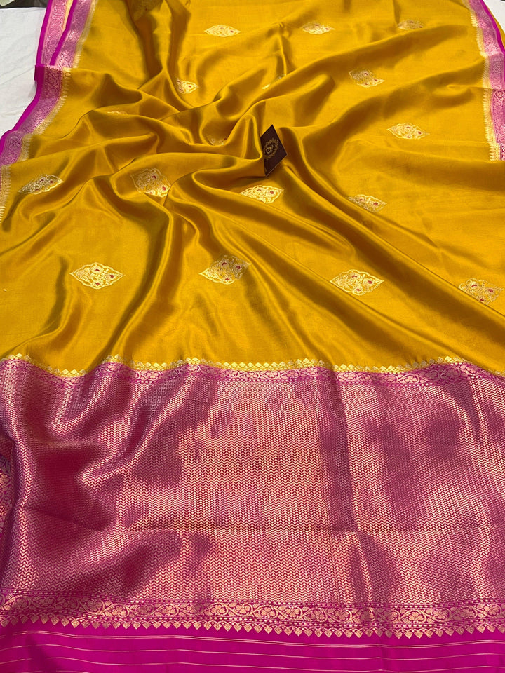 Buy Mustard Yellow Pure Banarasi Handloom Silk Saree | Aura Benaras