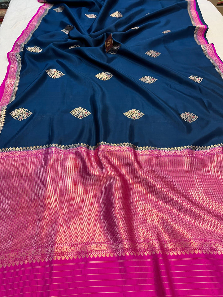 Buy Navy Blue Pure Banarasi Handloom Silk Saree | Aura Benaras