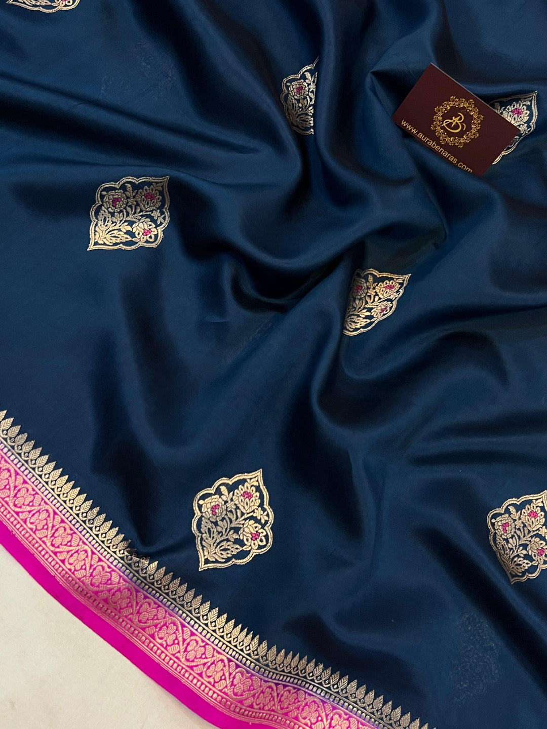 Buy Navy Blue Pure Banarasi Handloom Silk Saree | Aura Benaras