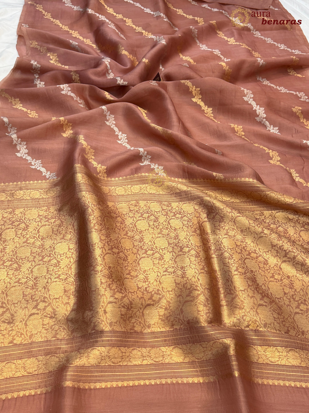 Dusty Rose Kora Silk Banarasi Saree with Kadwa Jaal – Aura Benaras