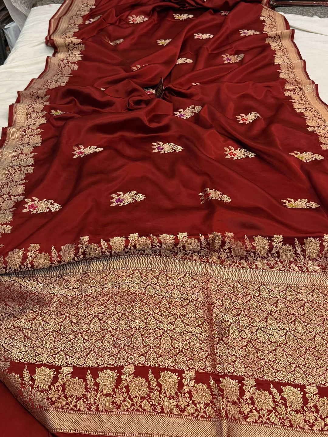 Maroon Pure Mashru Silk Handloom Banarasi Saree