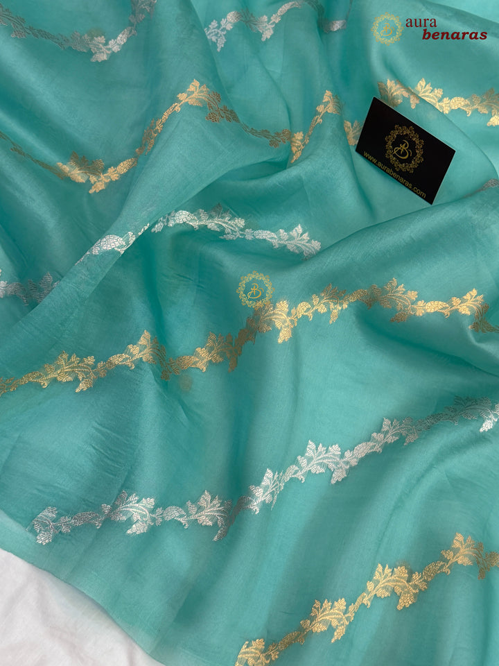 Turquoise Blue Kora Silk Banarasi Saree with Kadwa Jaal – Aura Benaras