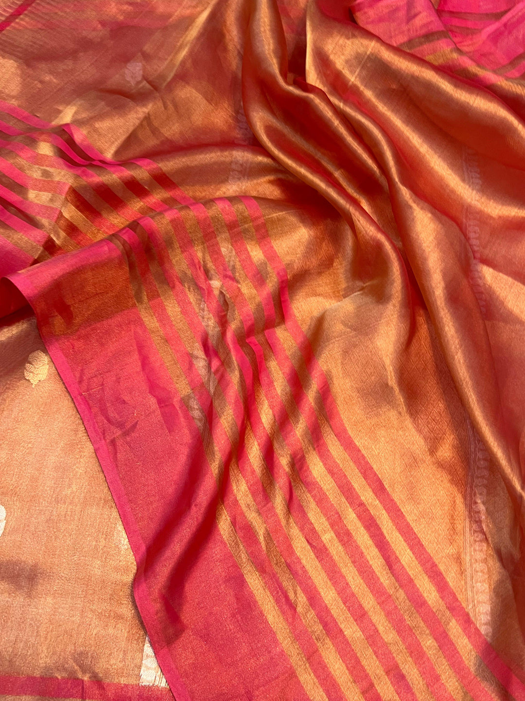 Orangish Pink Banarasi Handloom Organza Tissue Silk Saree - Aura Benaras