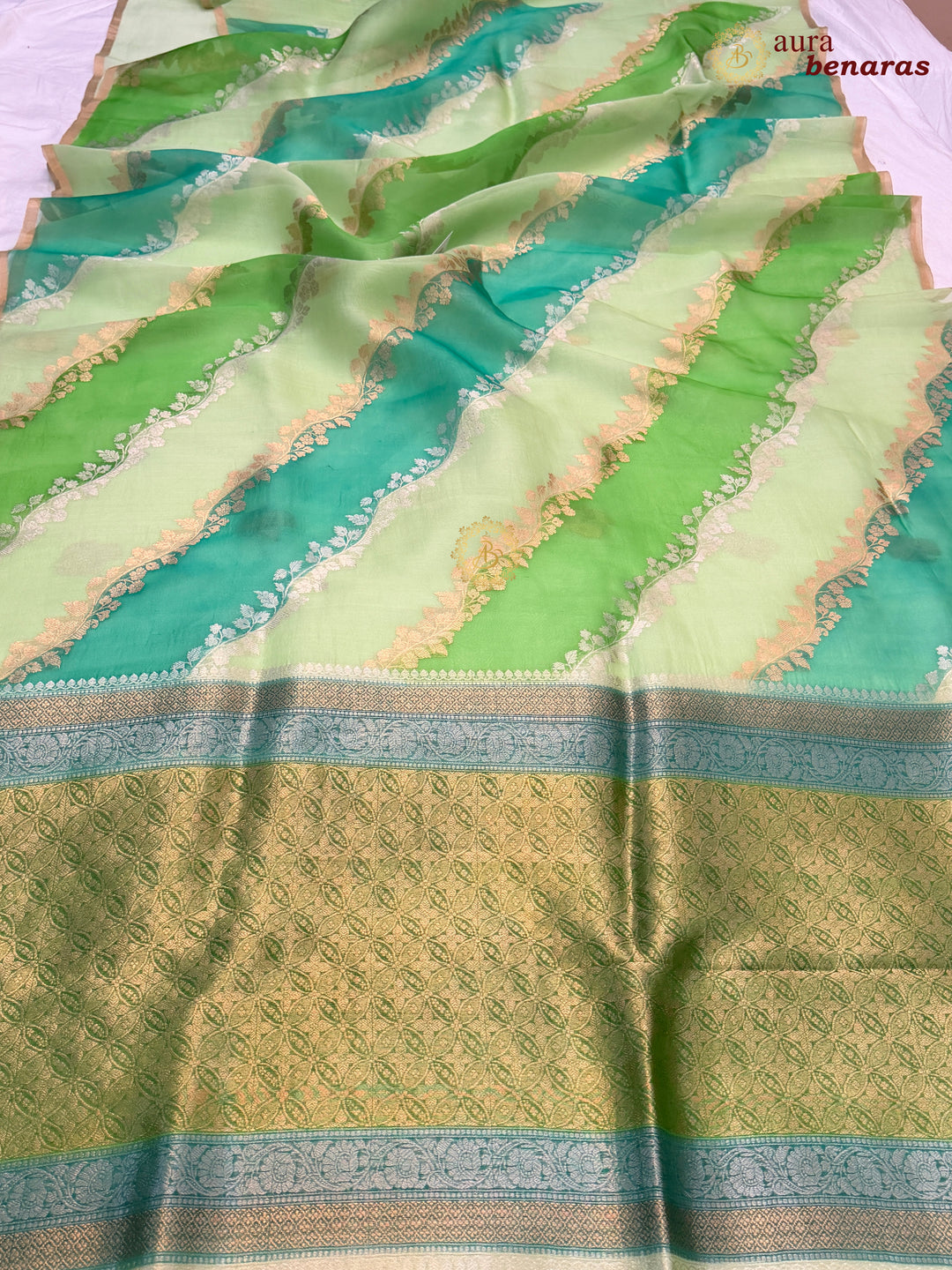 Green Rangkaat Banarasi Handloom Kora Silk Saree 