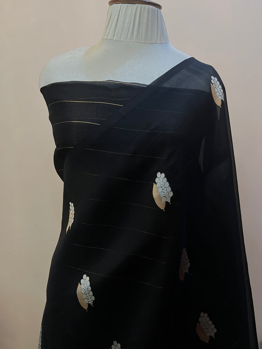 Black Pure Kora Silk Handloom Banarasi Saree