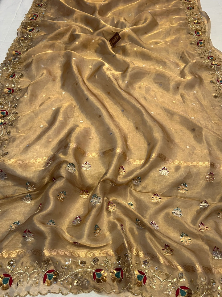 Pre Order :: Antique Golden Pure Tissue Silk Handloom Banarasi Saree