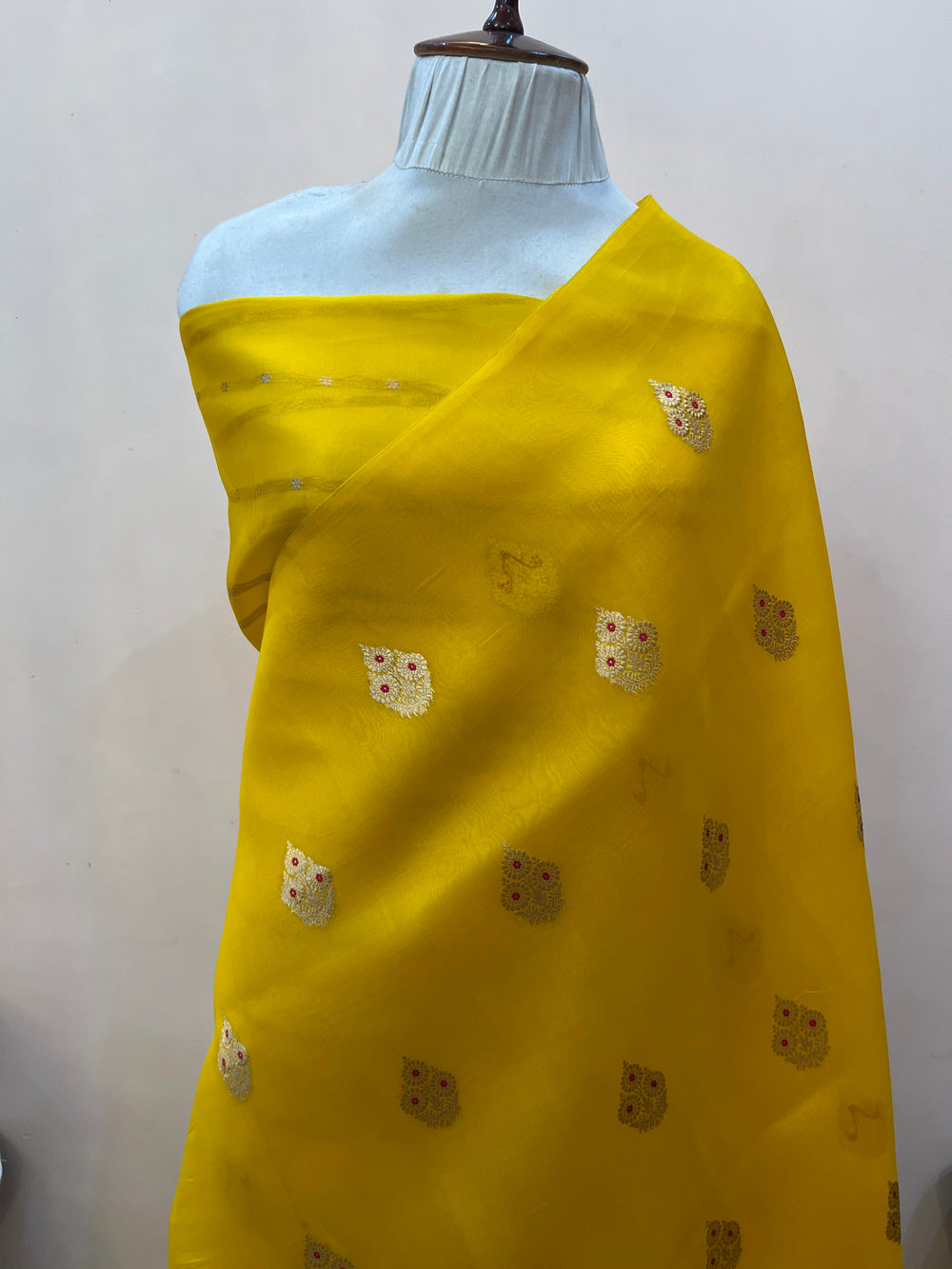 Yellow Pure Kora Silk Handloom Banarasi Saree