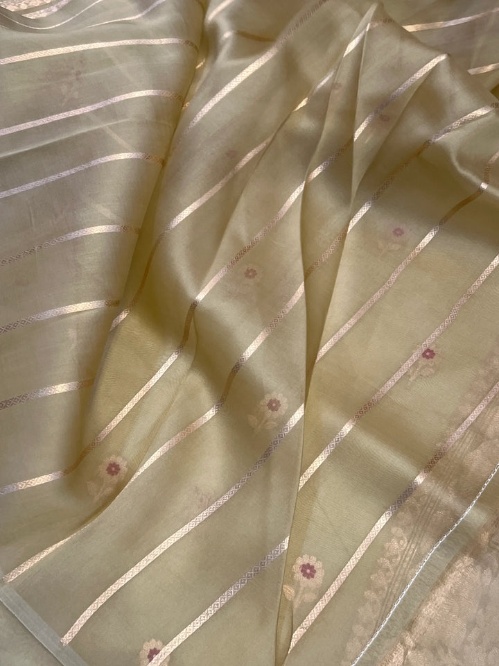 Dusty Beige Pure Kora Silk Handloom Banarasi Saree