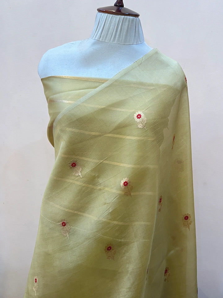 Dusty Beige Pure Kora Silk Handloom Banarasi Saree