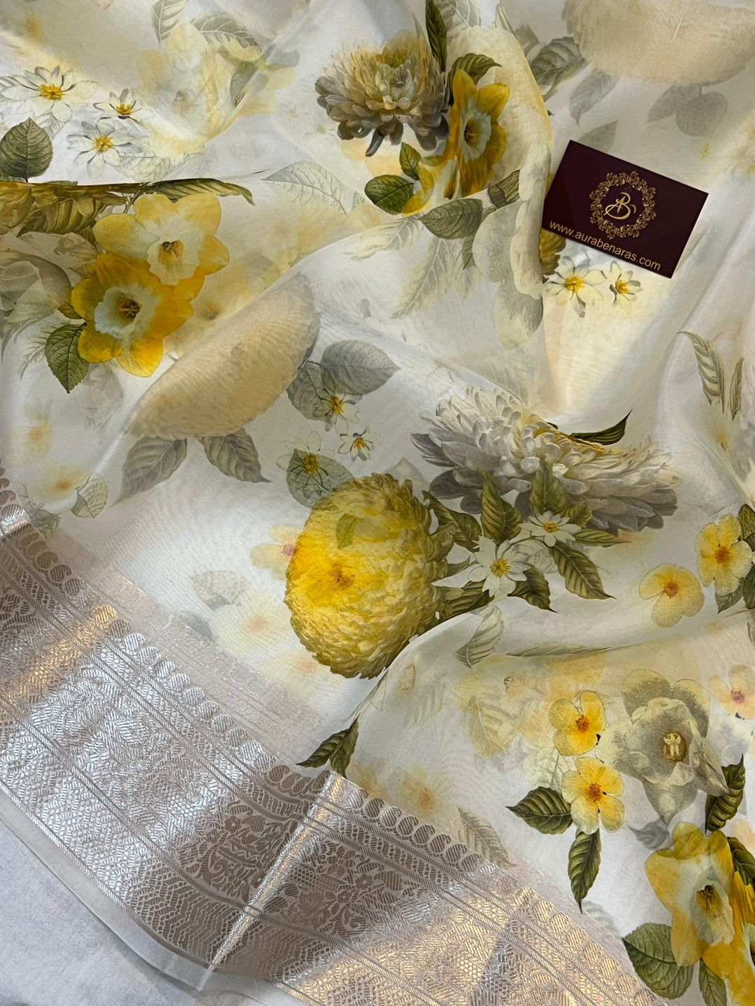 White Banarasi Handloom Kora Silk Saree | Aura Benaras