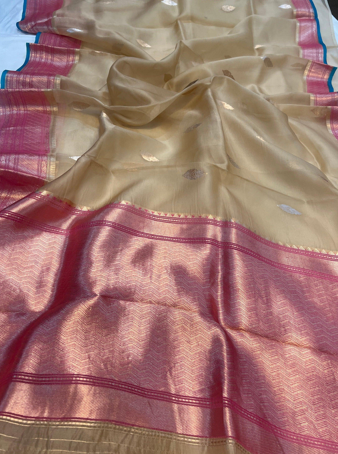 Beige Banarasi Handloom Kora Silk Saree - Aura Benaras