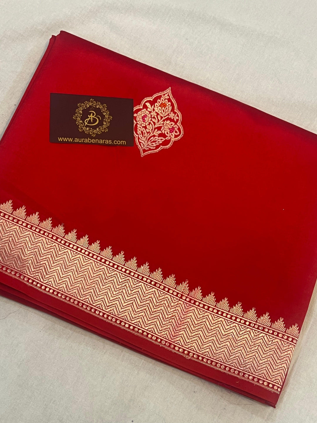 Buy Red Pure Banarasi Handloom Silk Saree | Aura Benaras