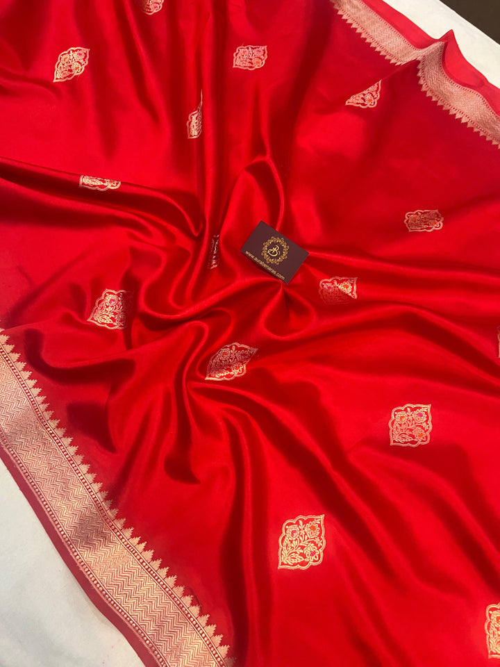 Buy Red Pure Banarasi Handloom Silk Saree | Aura Benaras