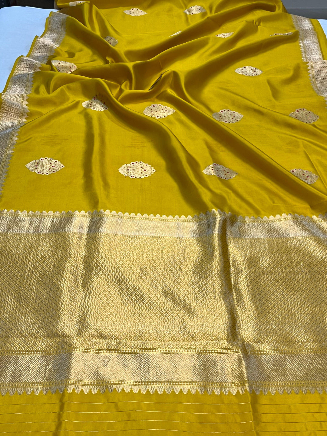 Yellow Pure Banarasi Handloom Silk Saree | Aura Benaras