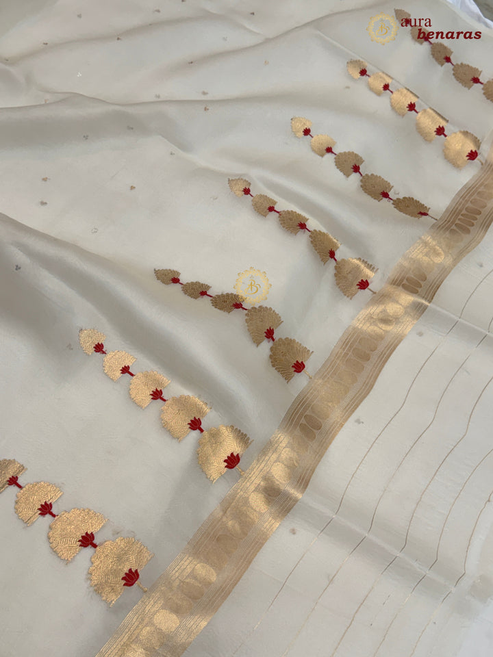 Off White Kora Silk Banarasi Saree Kadhwa Butis 