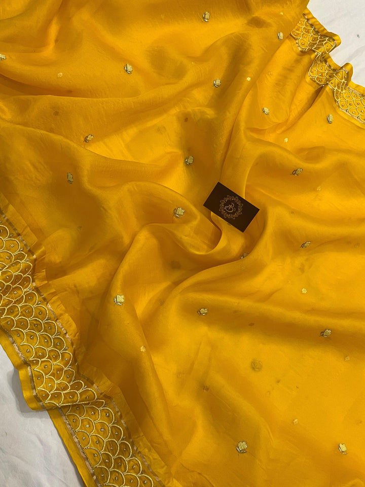 Yellow Pure Banarasi Handloom Silk Saree - Aura Benaras