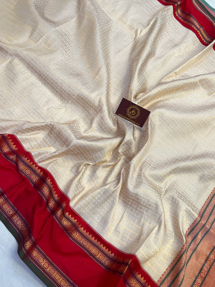 White Pure Banarasi Handloom Katan Silk Saree