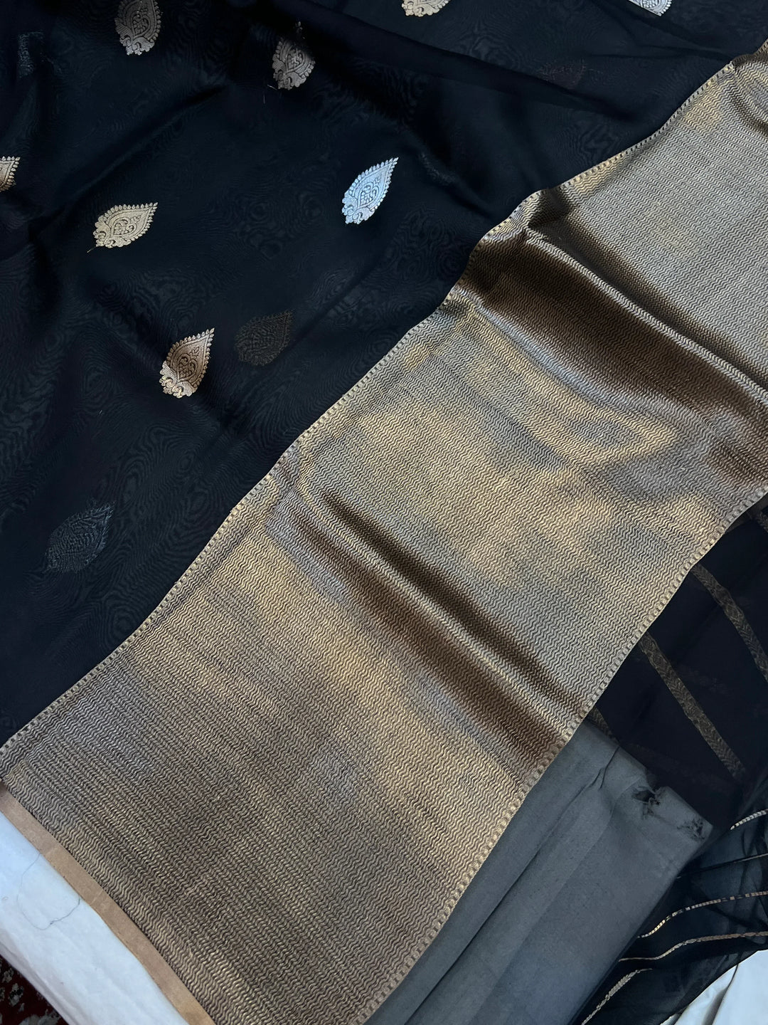 Black Pure Kora Silk Handloom Banarasi Saree