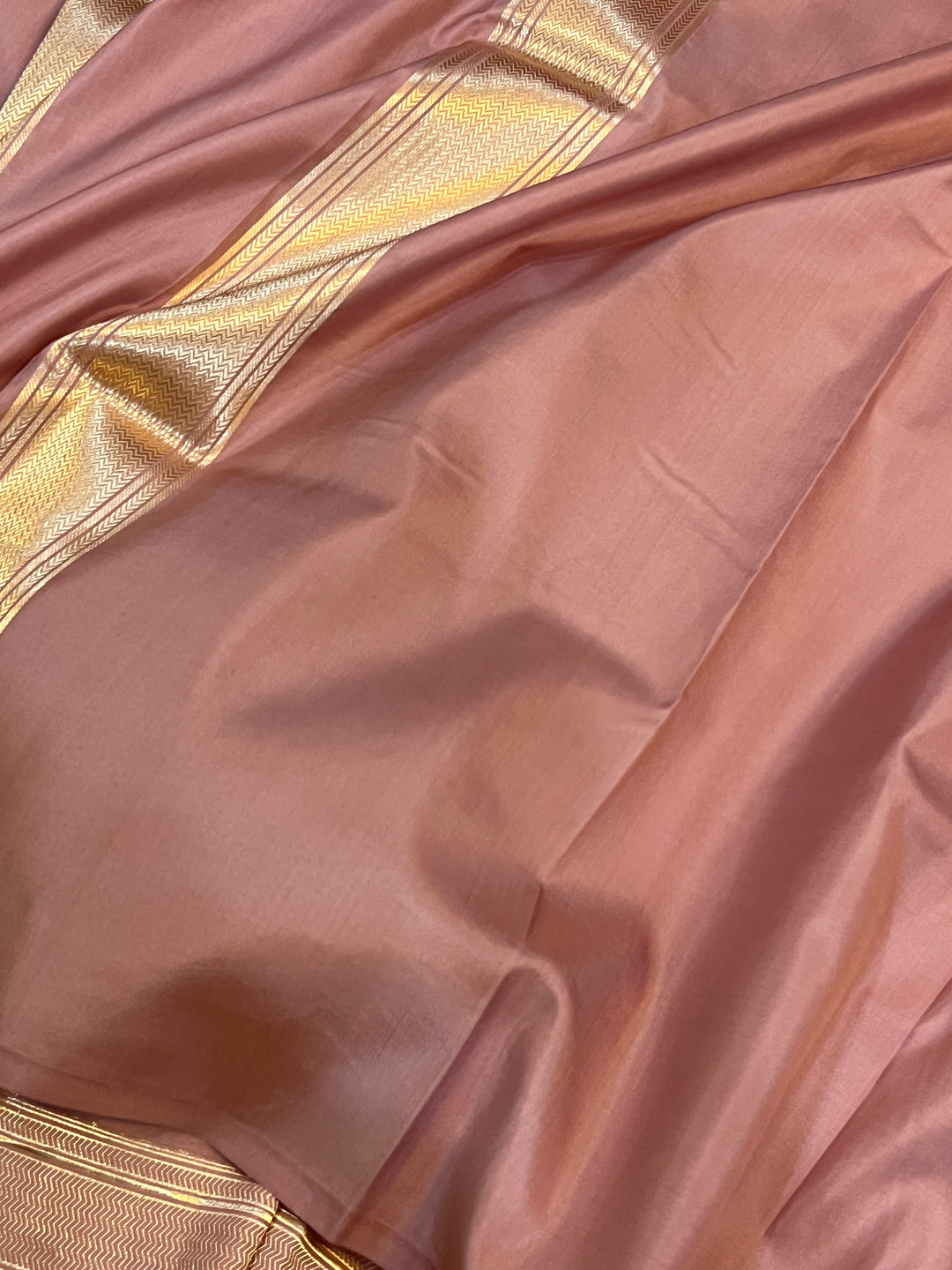 Old Rose Banarasi Handloom Katan Silk Saree - Aura Benaras