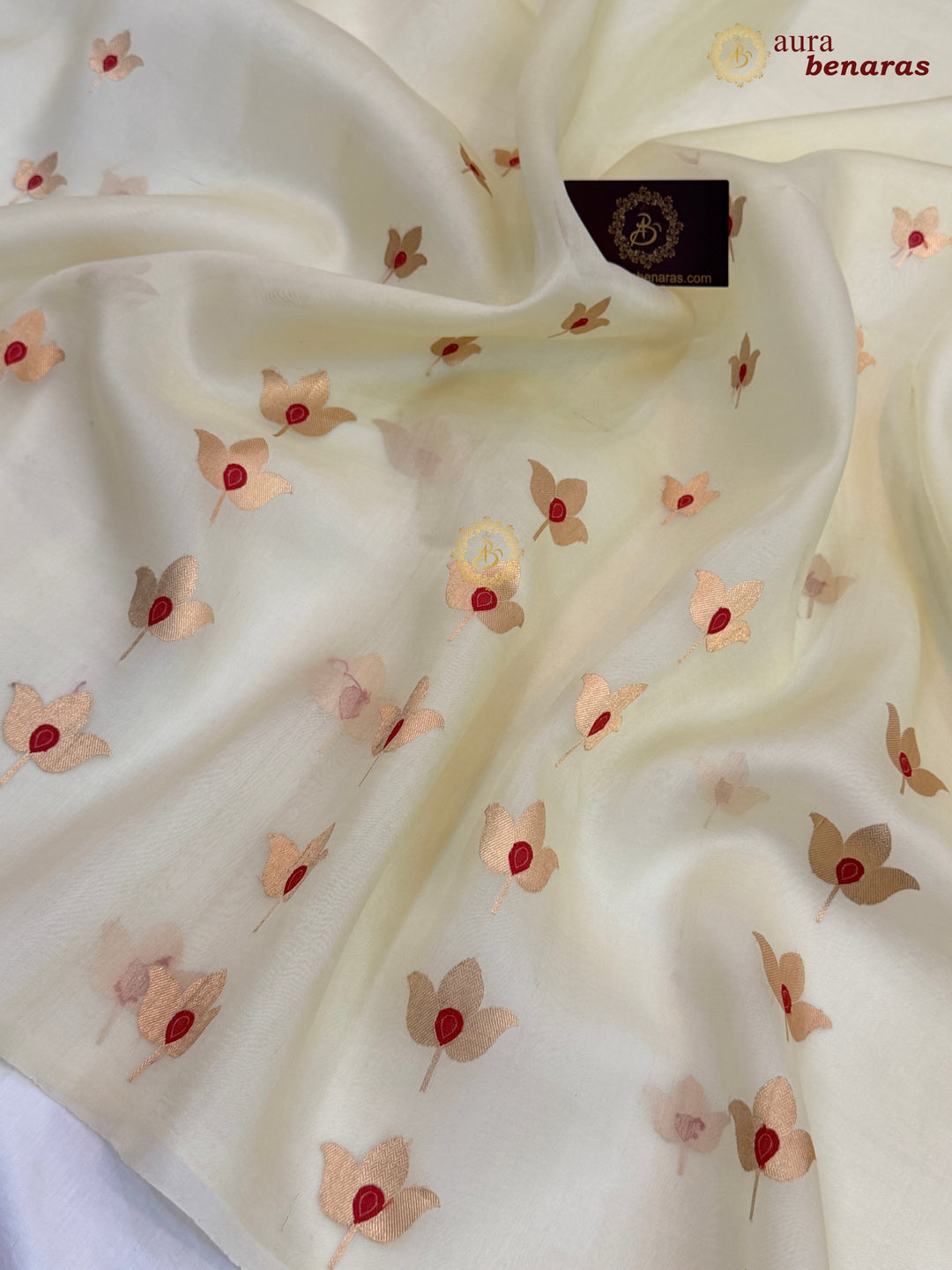 Off White Pure Kora Silk Banarasi Saree with Kadhwa Meenakari Lotus