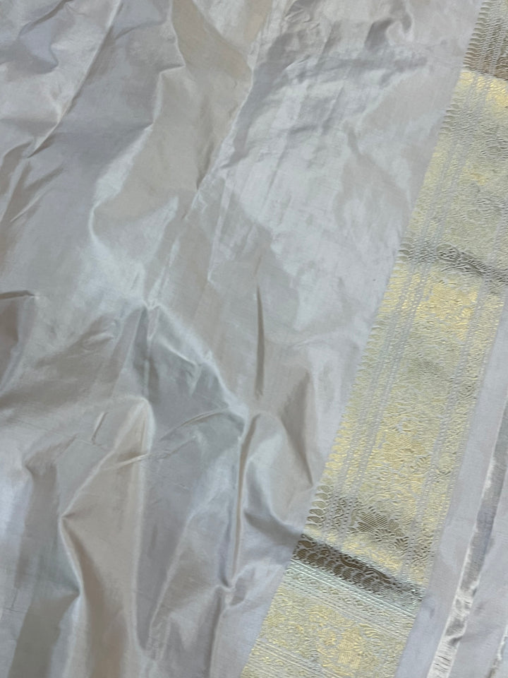 Off White Pure Banarasi Handloom Katan Silk Saree