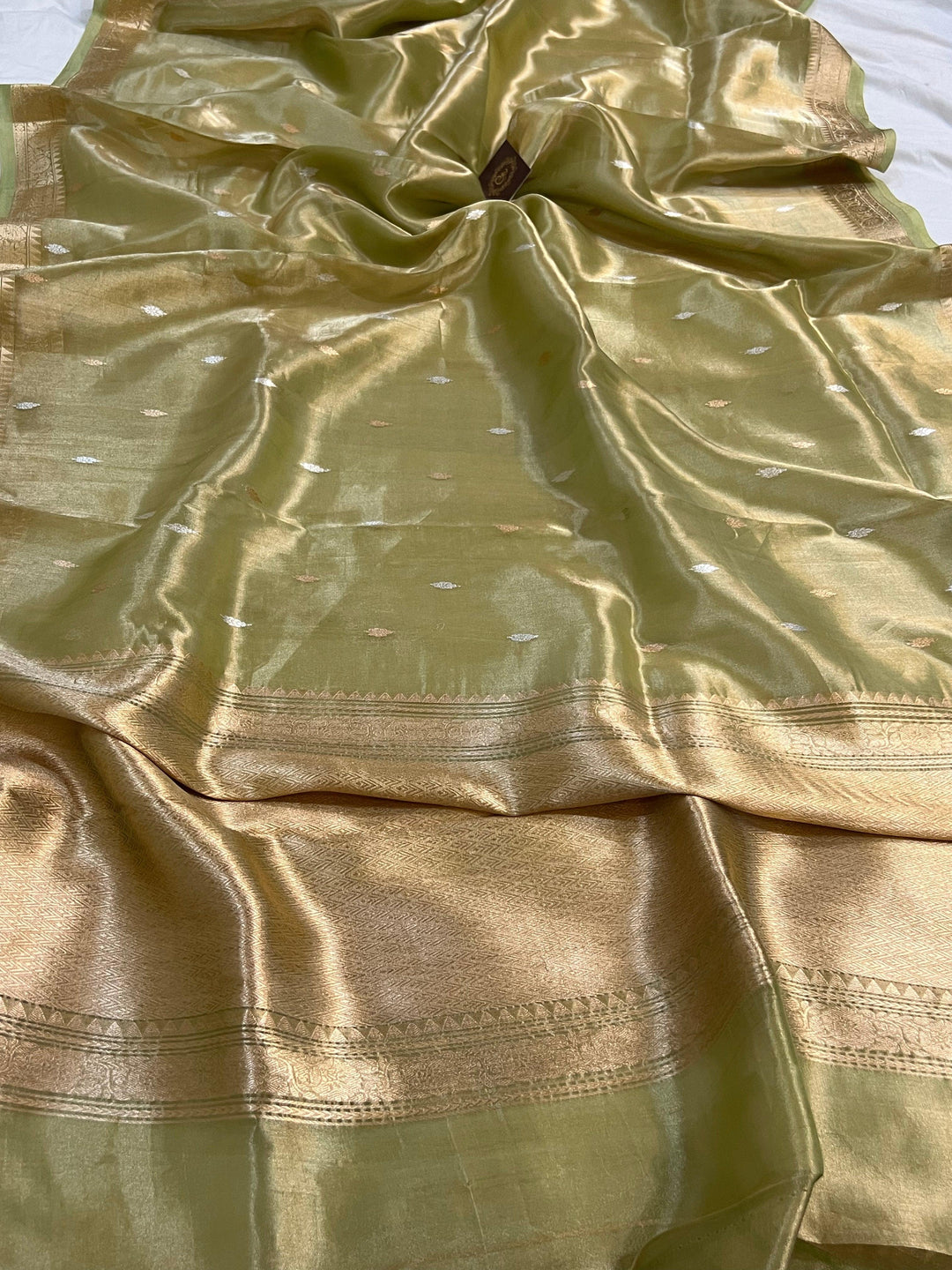 Pista Green Banarasi Handloom Organza Tissue Silk Saree - Aura Benaras