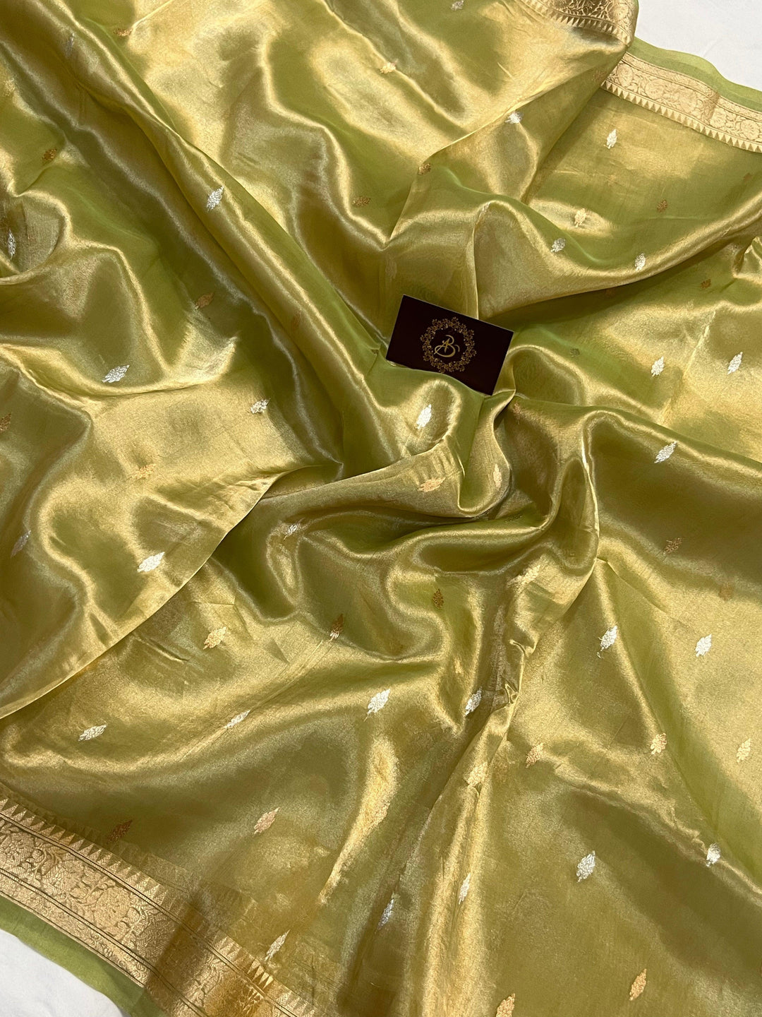 Pista Green Banarasi Handloom Organza Tissue Silk Saree - Aura Benaras