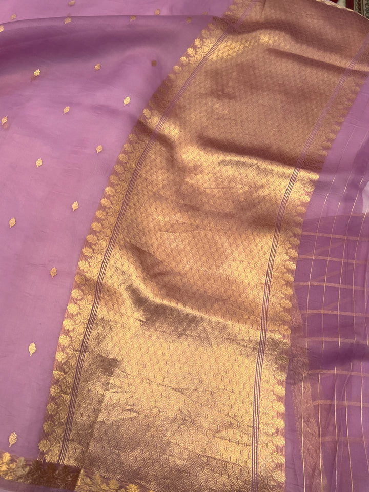 Lavender Kora Silk Handloom Banarasi Saree | Kadhwa Butis 