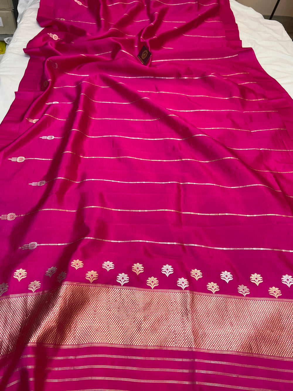 Rani Pink Pure Silk Handloom Banarasi Saree