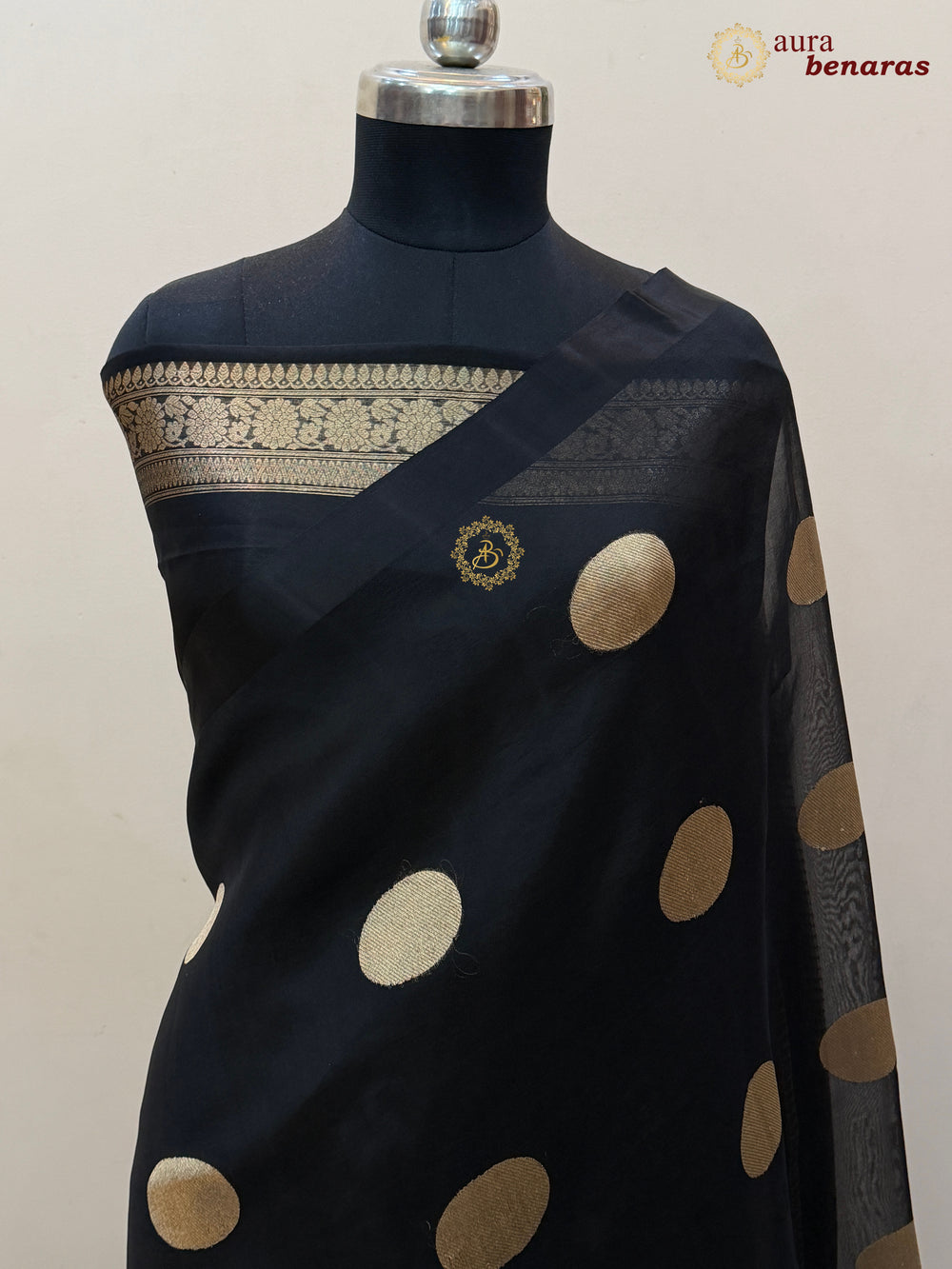 Black Pure Banarasi Handloom Silk Saree - Aura Benaras