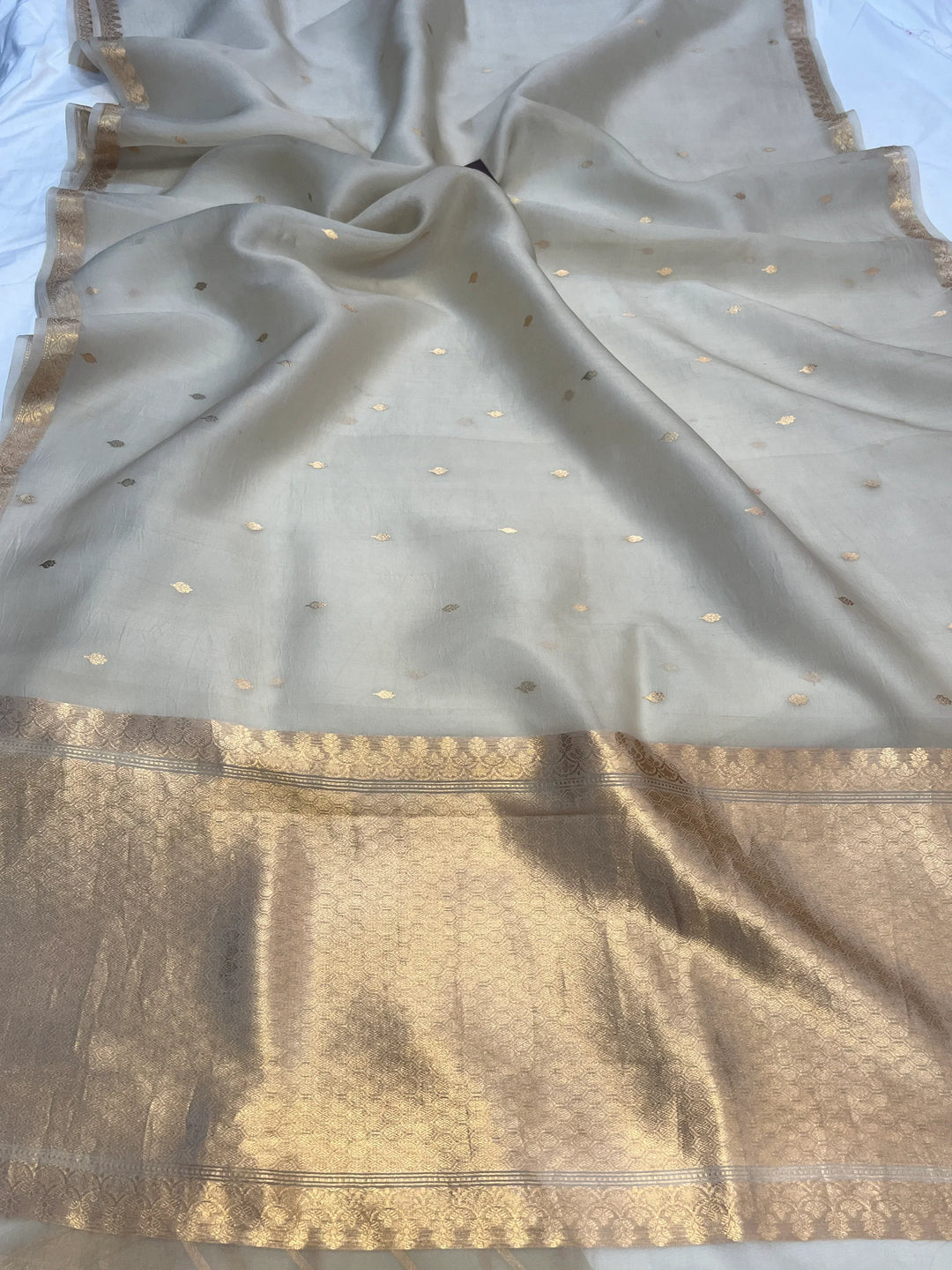 Ash Grey Pure Kora Silk Handloom Banarasi Saree