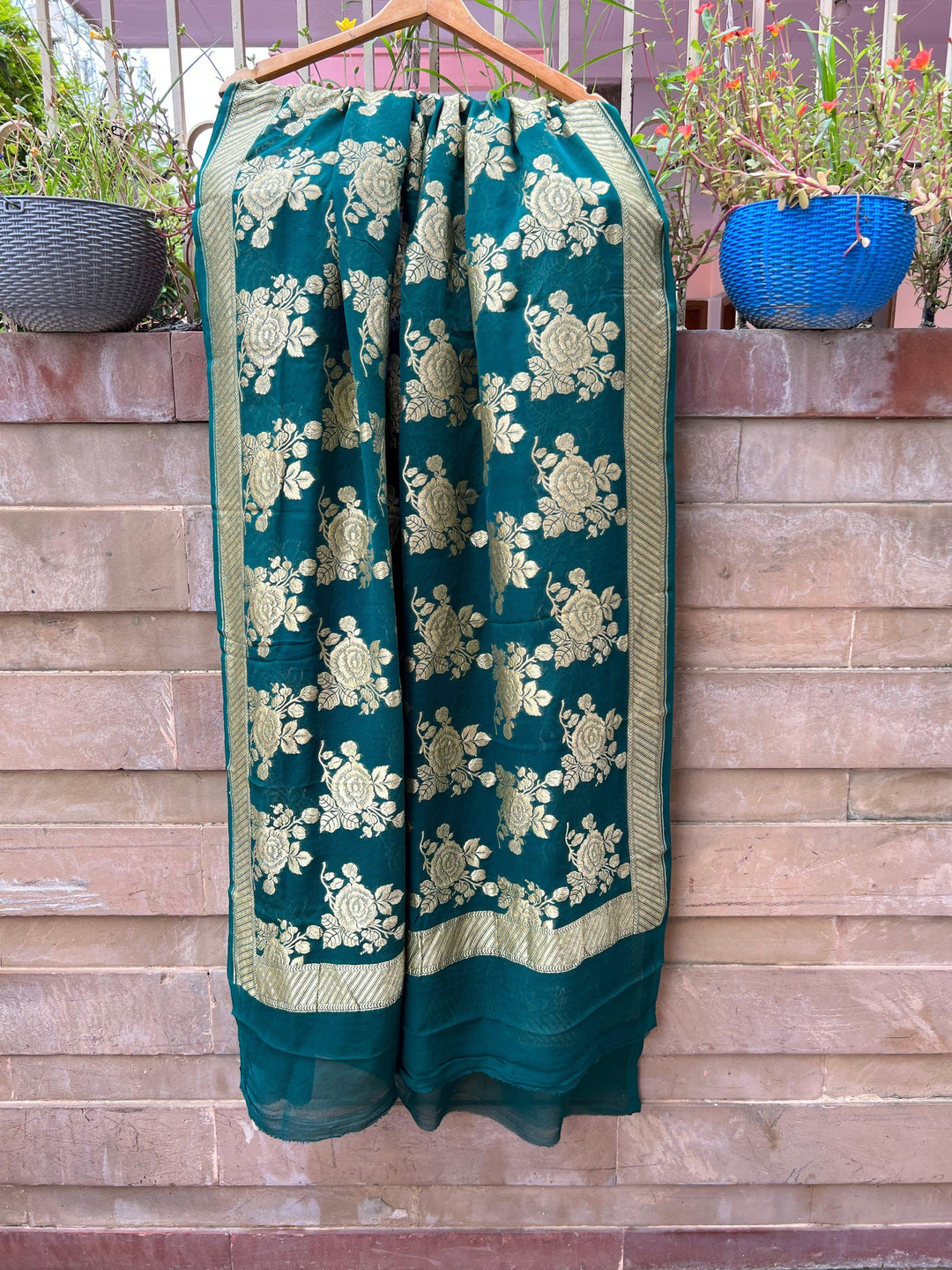 Bottle Green Pure Banarasi Handloom Georgette Dupatta - Aura Benaras