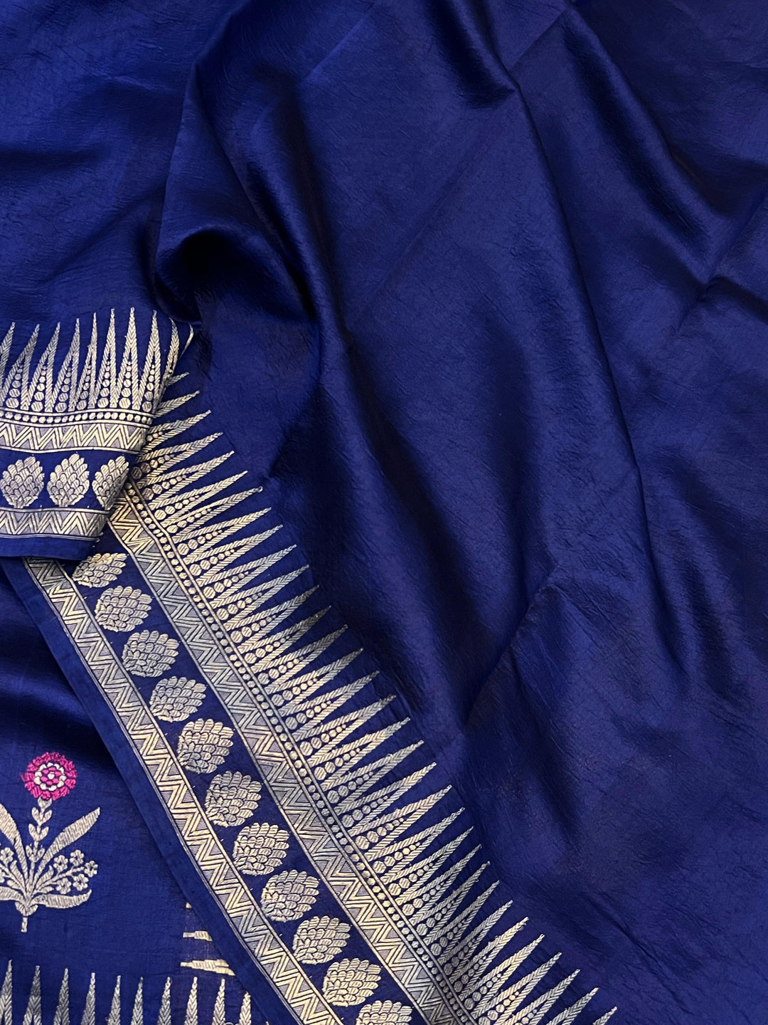 Deep Royal Blue Pure Banarasi Handloom Silk Saree | Aura Benaras