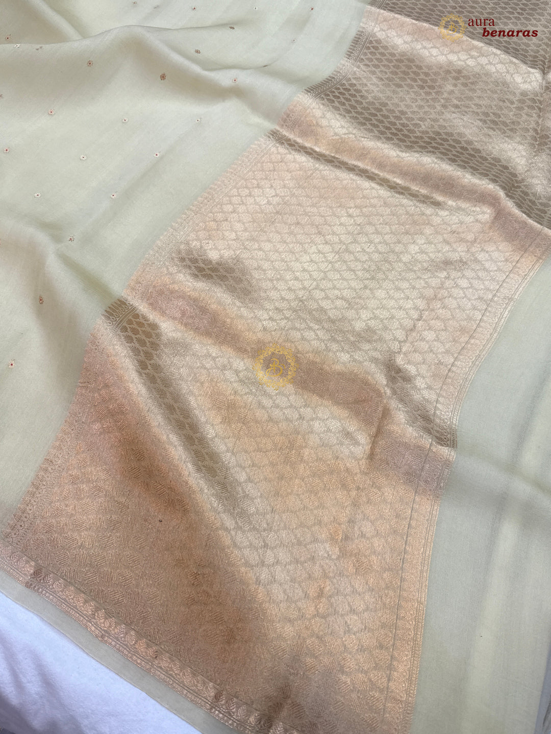 Cream Pure Kora Silk Handloom Banarasi Saree