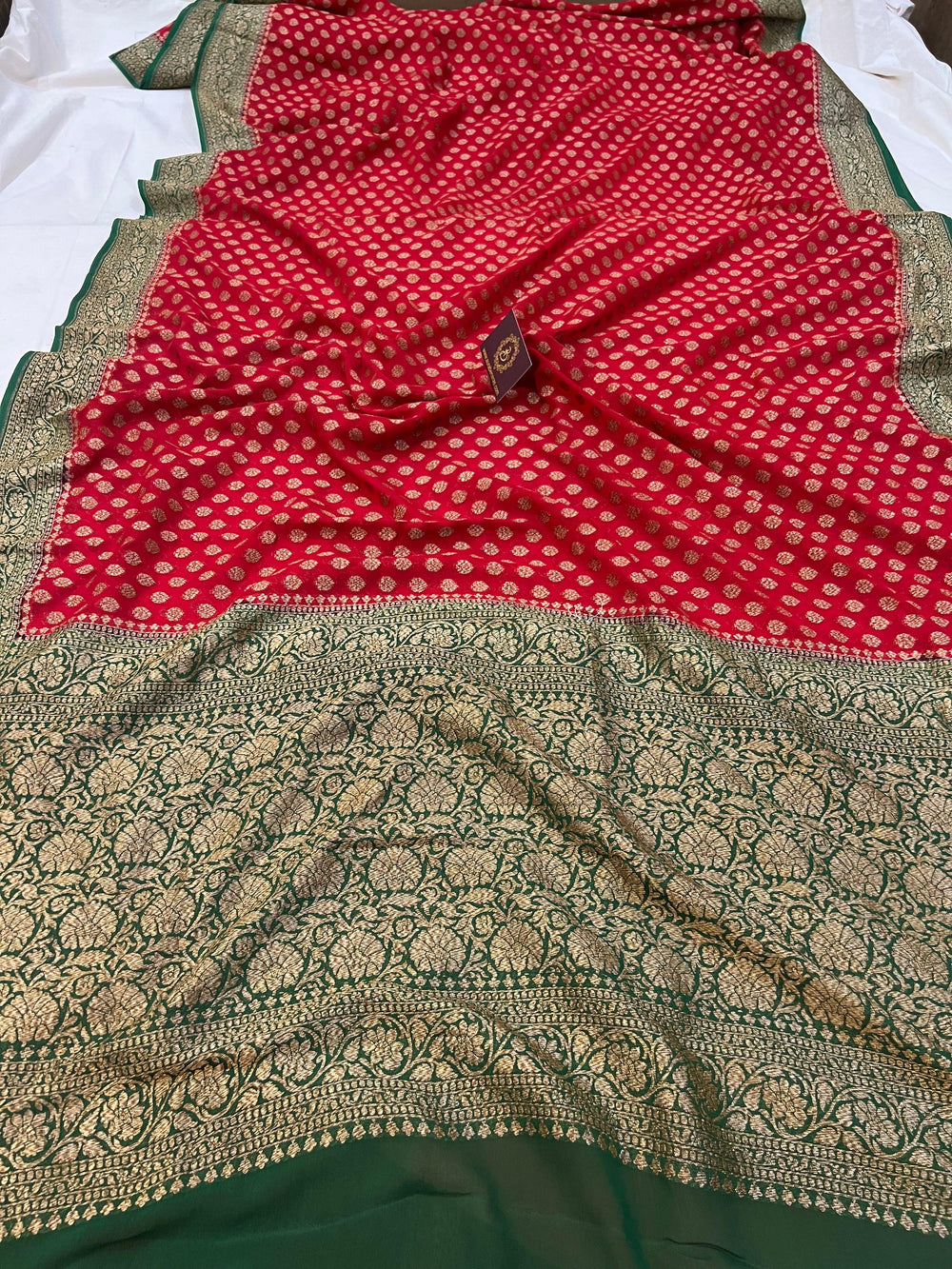 Red Pure Banarasi Khaddi Georgette Saree - Aura Benaras